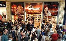 THE APPLAUSE STORE, TRAFFORD CENTRE, MANCHESTER